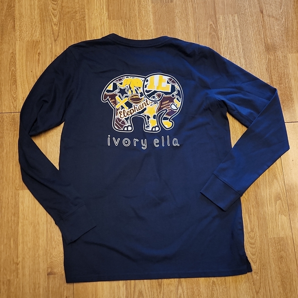 Ivory Ella's LS navy tee sport theme pattern small